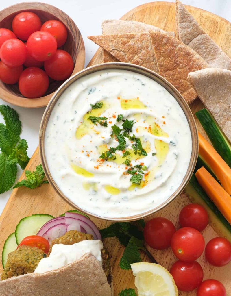Mint Yogurt Sauce – The clever meal