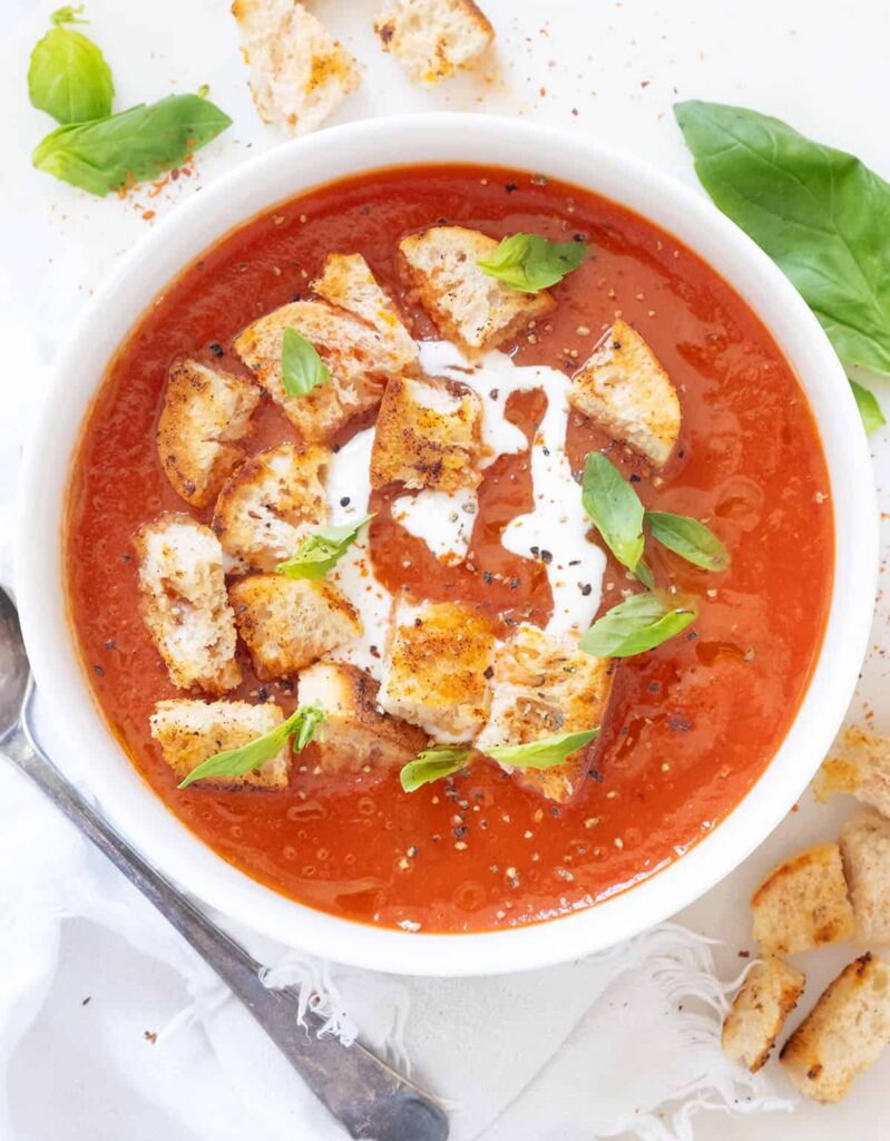 Easy Tomato Soup (no cream)