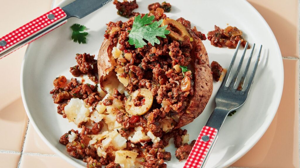 Spiced Beef Baked Potatoes Recipe
